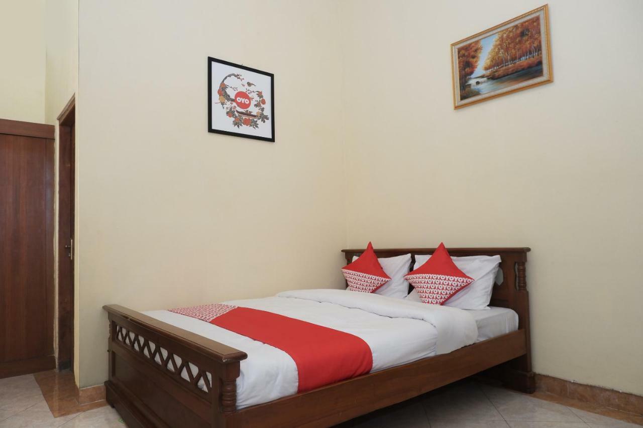 Oyo 405 Wisma Yosoputro Tanjungtirto Ngoại thất bức ảnh