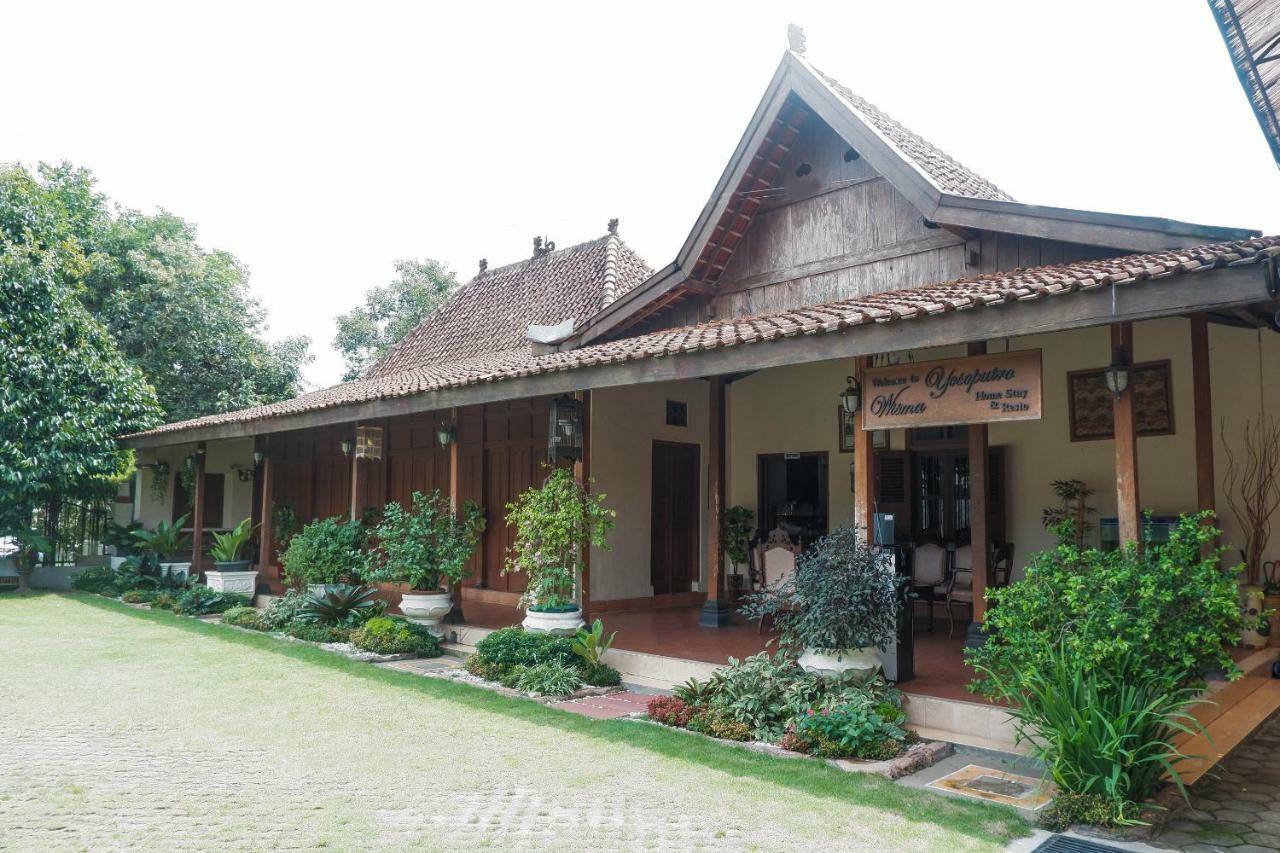 Oyo 405 Wisma Yosoputro Tanjungtirto Ngoại thất bức ảnh