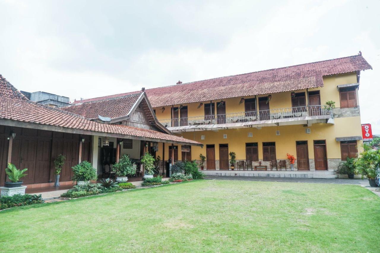 Oyo 405 Wisma Yosoputro Tanjungtirto Ngoại thất bức ảnh